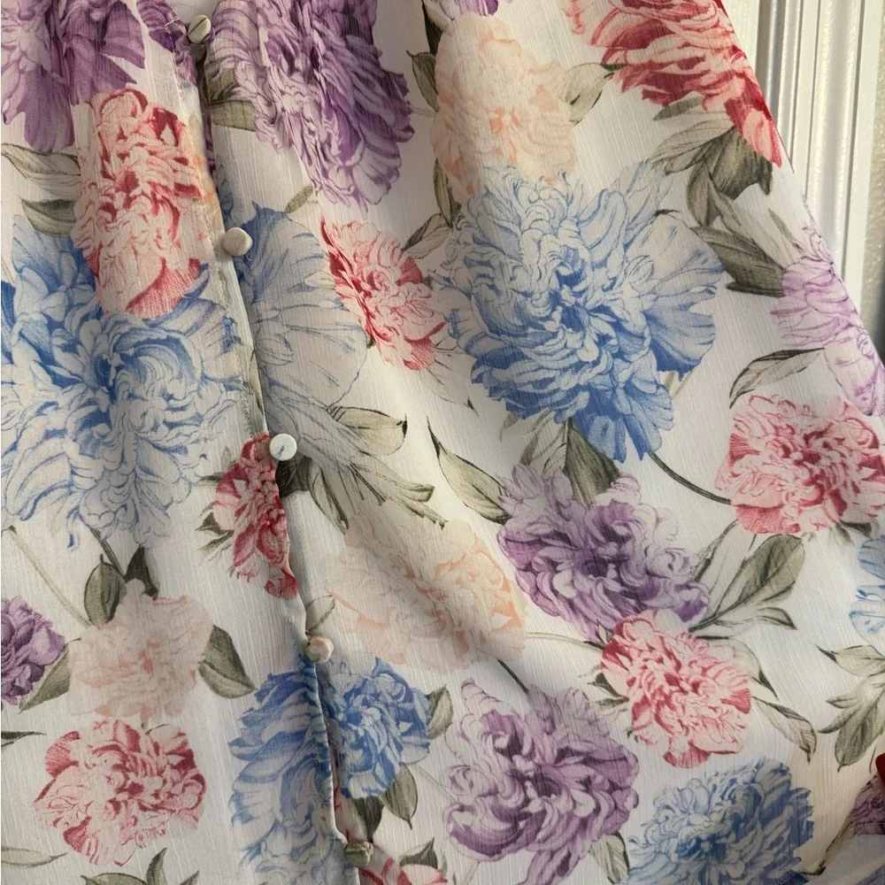 Express Floral Ruffle Blouse - Multicolor - Picture 2 of 3